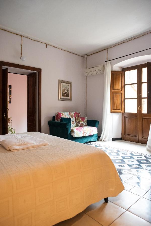 Hôtel La Babbajola à Iglesias Extérieur photo